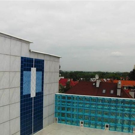 Pokoje Goscinne Jaz Varsovia Exterior foto